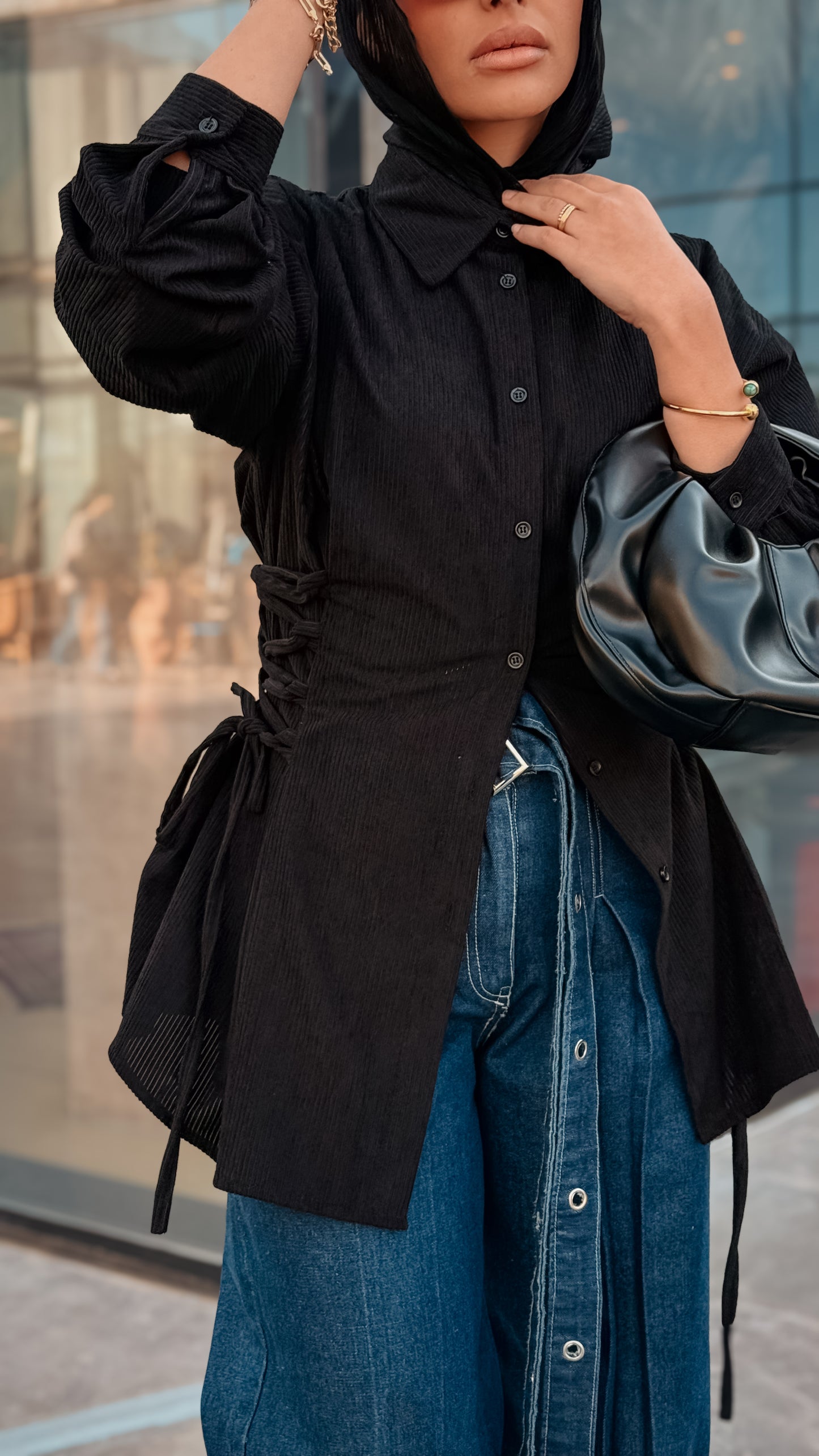 String Shirt - Black