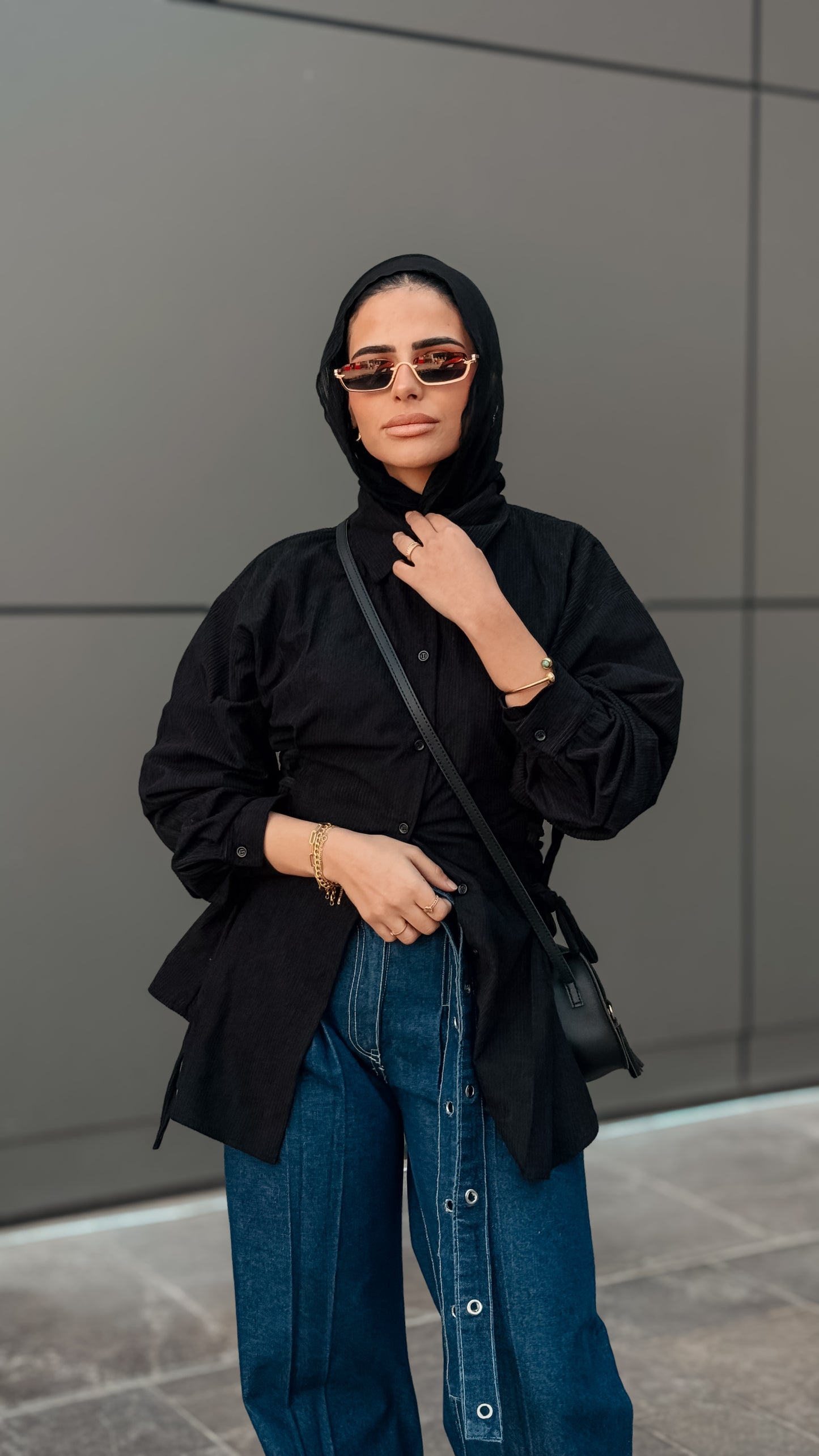String Shirt - Black