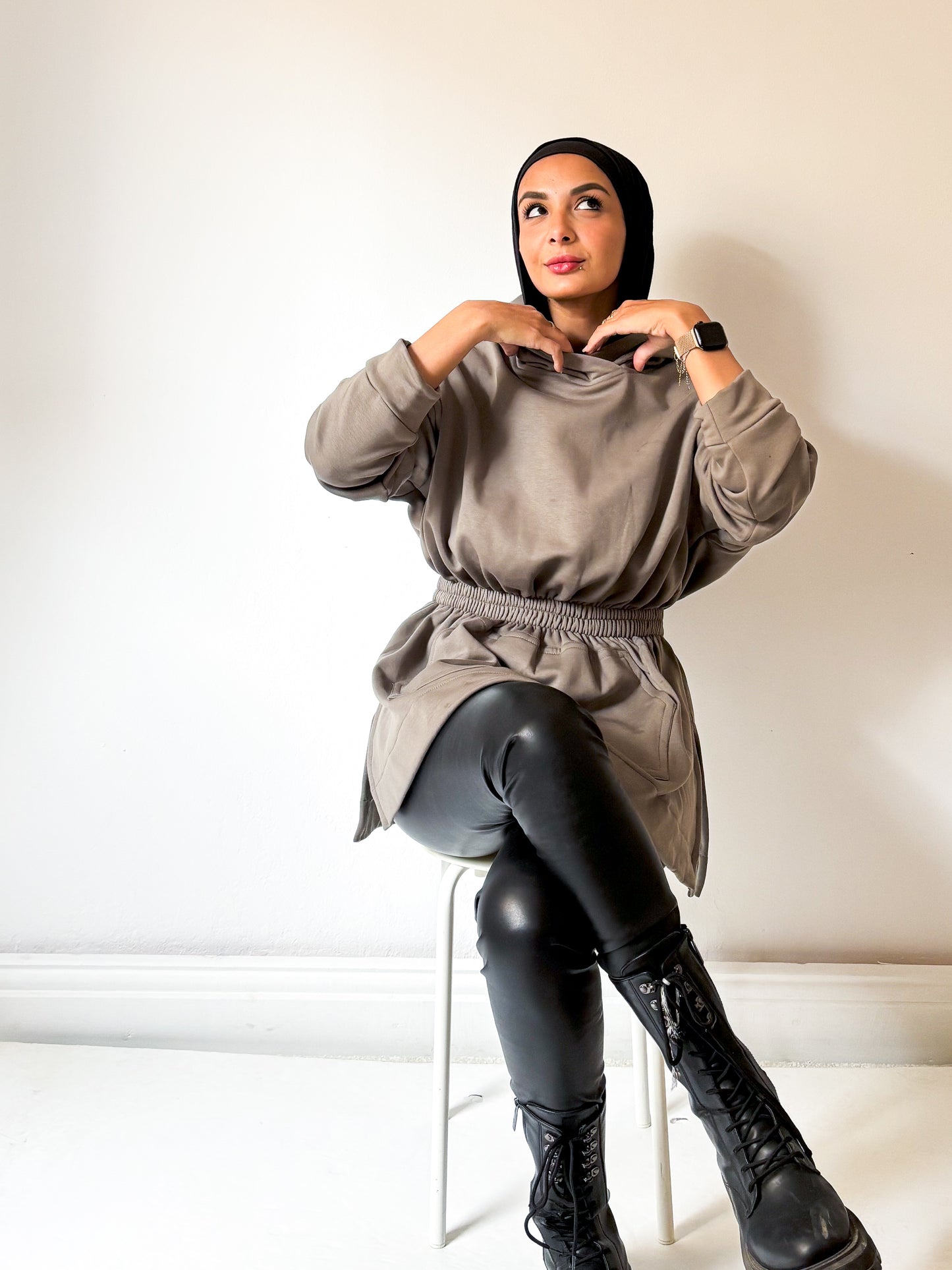 Lara Sweatshirt - Olive