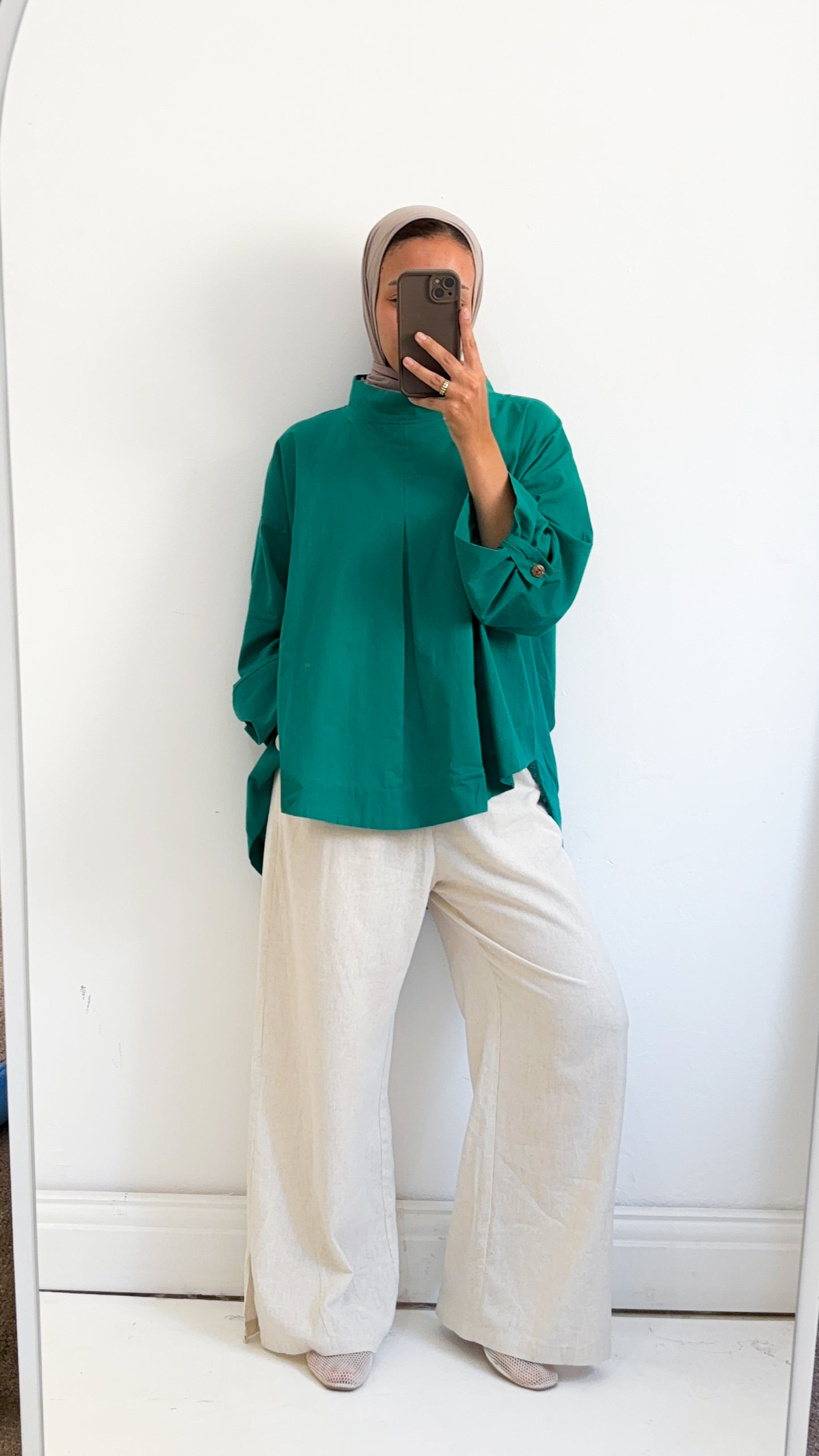 Aura - Emerald Green